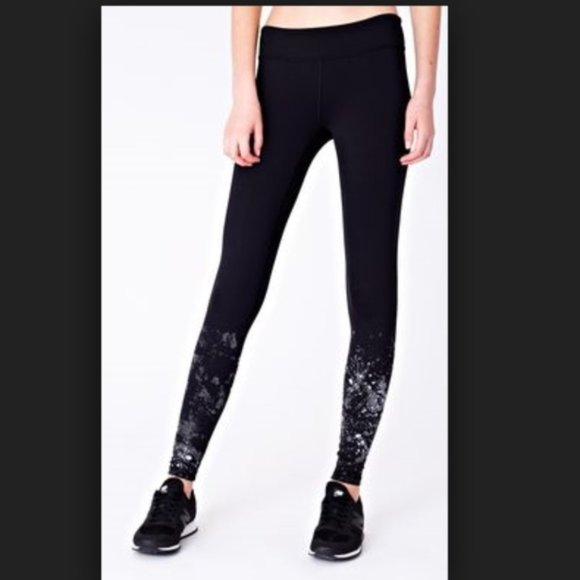 Ivivva Rhythmic Tight Paint Splatter 
